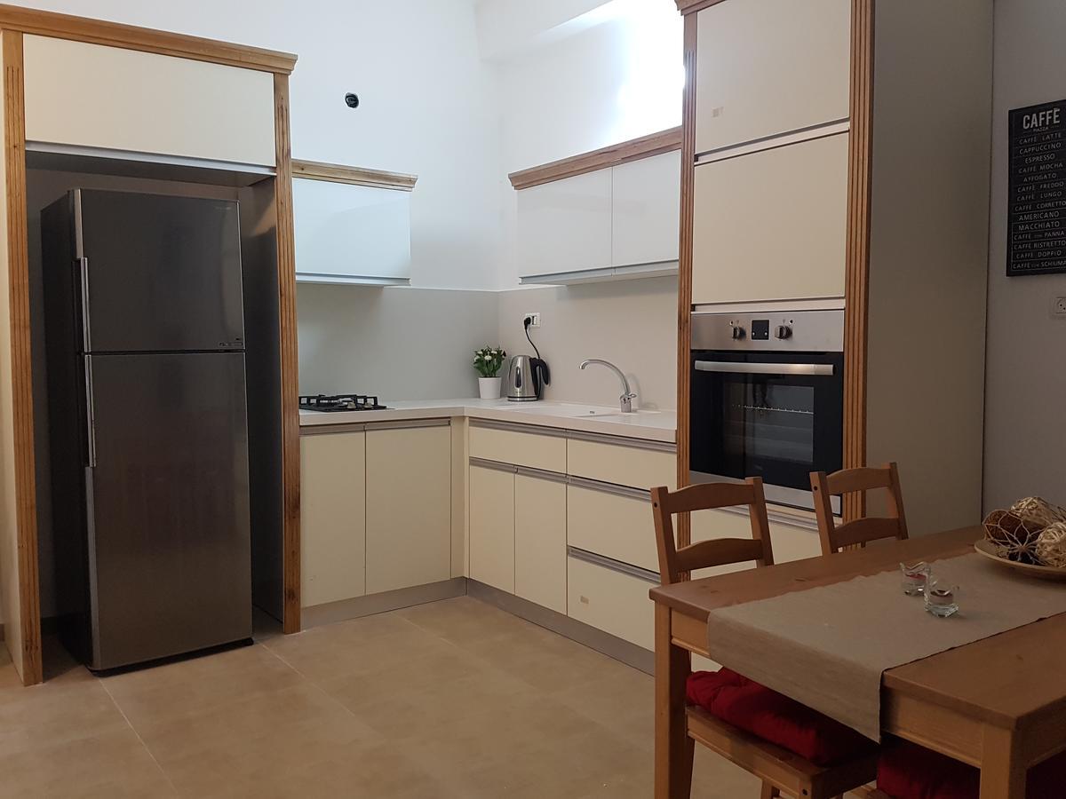 אבני החושן- Avnei Hoshen Aparthotel Naharia Buitenkant foto